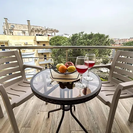 Magical 1063 Apartment
